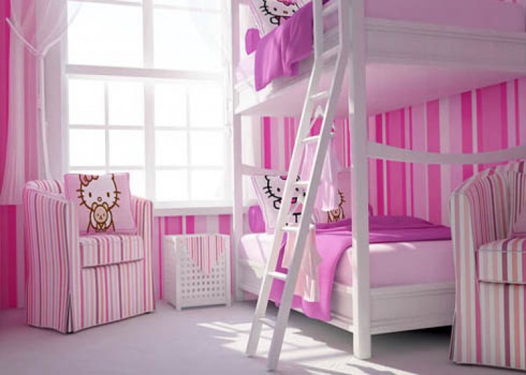 Trang trí phòng ngủ xinh xắn cho bé gái
